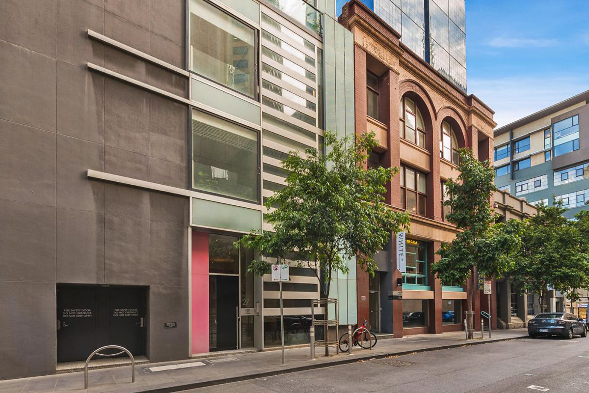12/27 Flinders Lane, MELBOURNE, VIC SOLD Apr 2020 realestateVIEW
