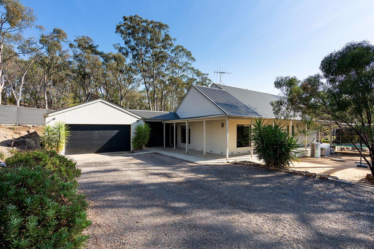 13 Merrifield Street, CASTLEMAINE SOLD May 2019 realestateVIEW