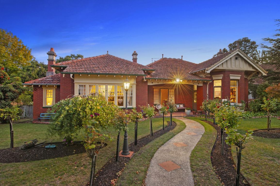 3 Bedroom House for Sale in Ballarat Central VIC 3350 Oct 2020 3 Bedroom House for Sale in Ballarat Central VIC 3350 Oct 2020